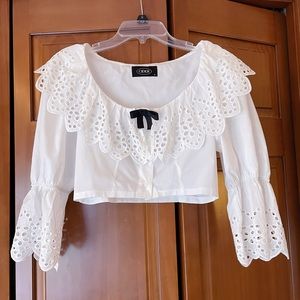 Cute collared top🤍🌷